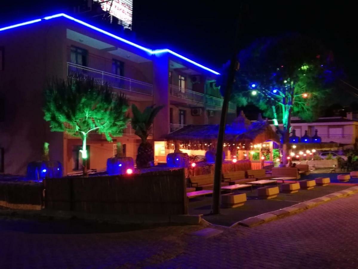 Grand Yayla Hotel เซสเม ภายนอก รูปภาพ